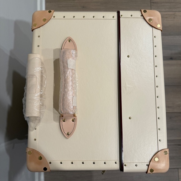 Globe-trotter luggage - check-in - 4 wheels - Picture 2 of 12